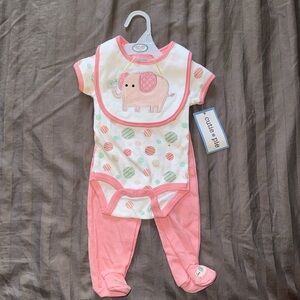 🍼NWT Cutie Pie 0-3 mo's 3 piece set